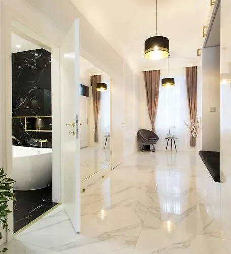 Luxurious King And Queen Bed Park4free Apartamento